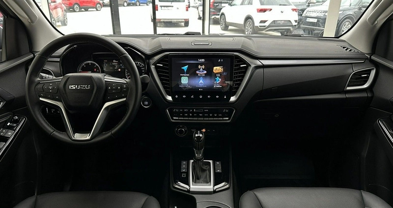 Isuzu D-Max cena 165900 przebieg: 7127, rok produkcji 2022 z Śrem małe 781